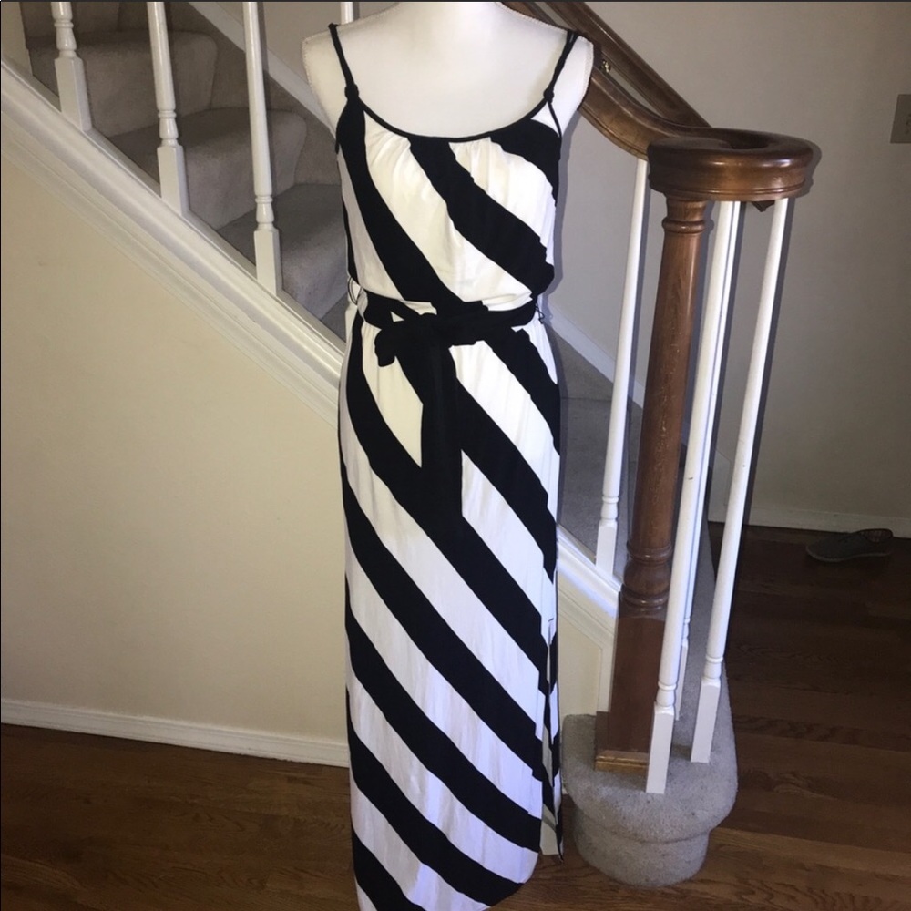WHITEHOUSE BALCK MARKET MAXI